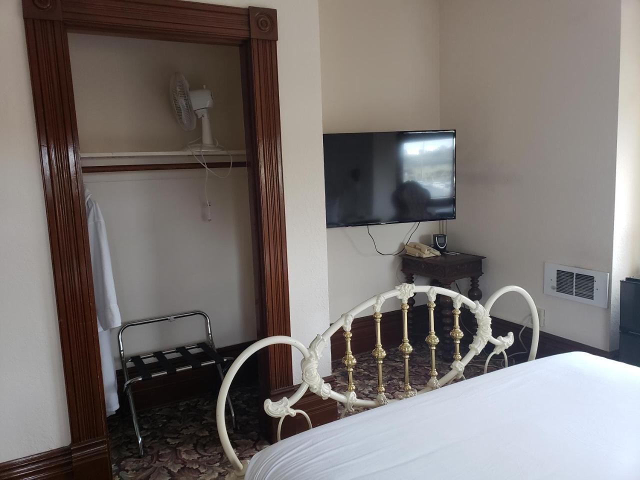 Hotel Manresa Castle Port Townsend Esterno foto